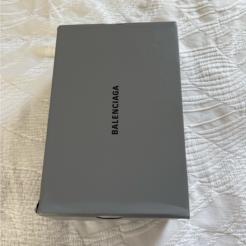 Balenciaga shoe box